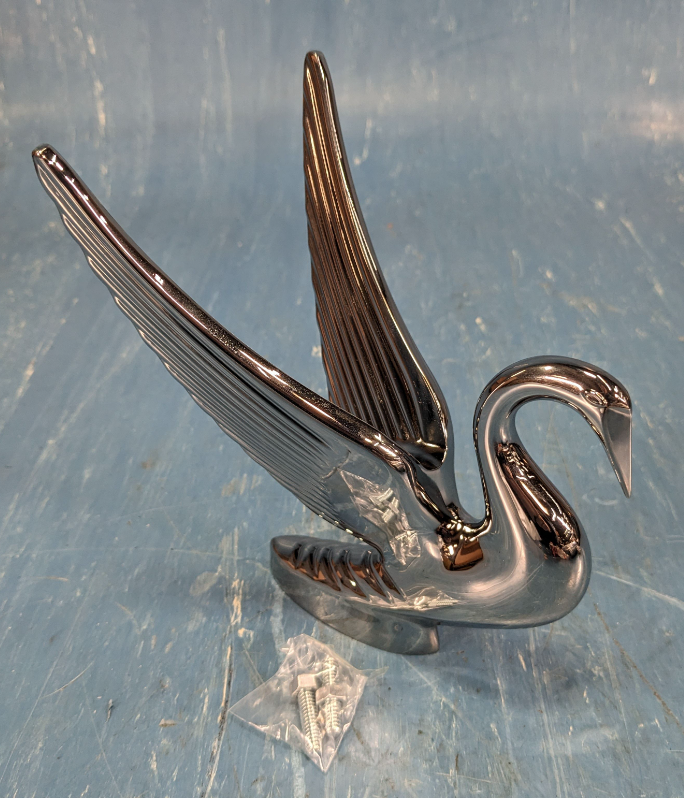 Chrome Original Style Classic Swan Hood Ornament