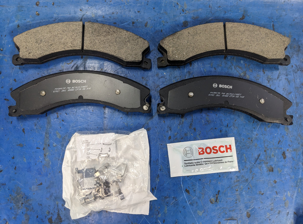 Bosch QuietCast Premium BC1411 Brake Pad Set Rear | getexcess
