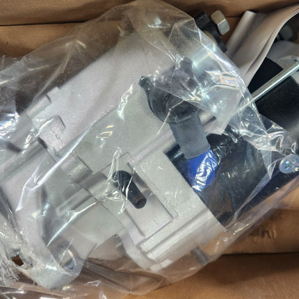 World American WA4420 39MT 12V Starter Motor Navistar 2593562C91