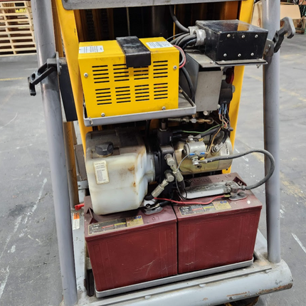 19' Man lift Bil-Jax Workforce Electric Manlift Model CAT-19 - getexcess