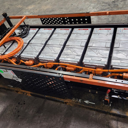 Cummins High Voltage EV Battery Pack Lithium Ion Blue Bird Bus 10071947 Rear String