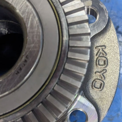 ACDelco Wheel Hub and Bearing Front 97-01 Cadillac Catera