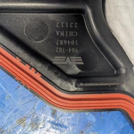 Engine Crankcase Breather Element 904-702 For 17-19 Ford F-250 F-350 F-450 F-550