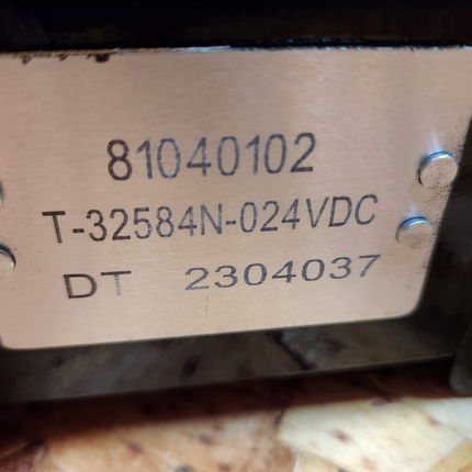 T-32584N-024DC Parker One Single Bank Directional Control Valve