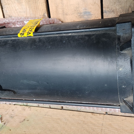 Allen Bradley Rockwell 1326AB-C3E-11-3396C AC Servo Motor 3000RPM 7.5kW AB Bulletin 1326