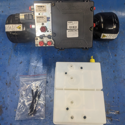 Meritor Wabco XCH-HCU w/ECU S400 851 877 7 HYD POWER BRK - getexcess