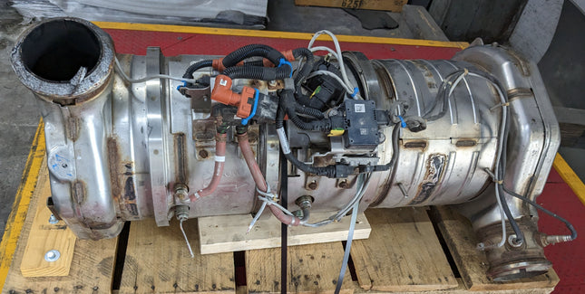 Cummins DPF Diesel Particulate Filter 5506855 Injector A057Z083 Harness 1277023502 Sensor Man D3876