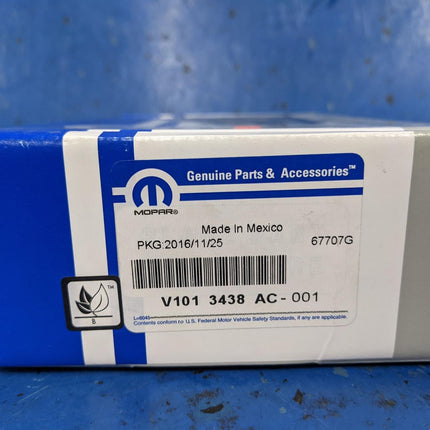 Genuine OEM Mopar Front Disc Brake Pad Kit Set V1013438AC 1999-2005 Dodge Neon