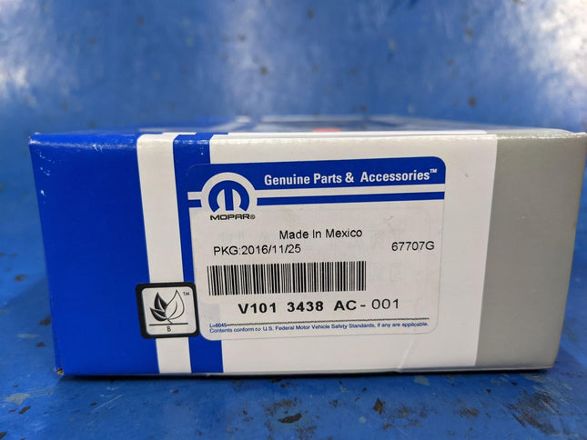 Genuine OEM Mopar Front Disc Brake Pad Kit Set V1013438AC 1999-2005 Dodge Neon