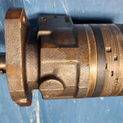 TB0045AS100AAAB Parker Hydraulic Motor TB Series Torqmotor