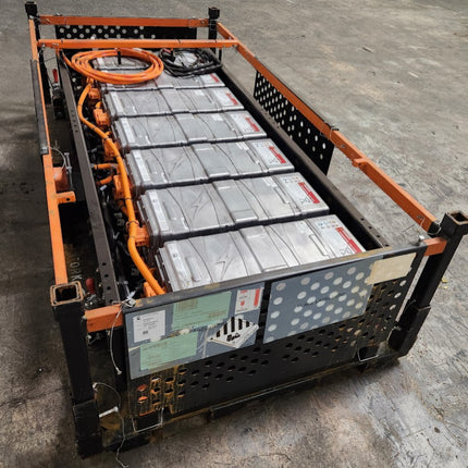 Cummins High Voltage EV Battery Pack Lithium Ion Blue Bird Bus 10071947 Rear String