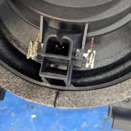 GM Chevy Uplander Rear Speaker Saturn Relay Buick Terraza 10347146, 15192615, 16250335