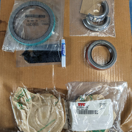 Spicer Transmission Minor Overhaul Kit 313432-25X Model 1052 1062 1262/63