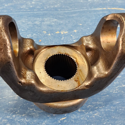 CDT-1810-4-3921X-DVL Driveline End Yoke Replaces 6.5-4-3921X