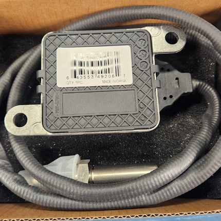 22303384 NOx Sensor Post SCR For Mack and Volvo D13 5WK97365
