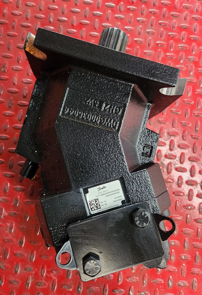 H1F110A Danfoss Bent Axis Hydraulic Motor 83139455