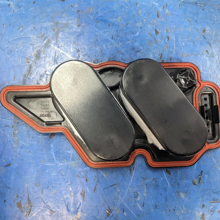 Engine Crankcase Breather Element 904-702 For 17-19 Ford F-250 F-350 F-450 F-550