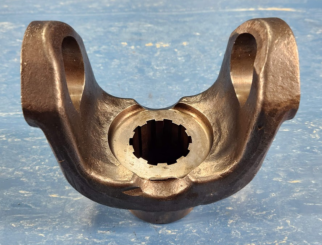 CDT-1710-4-3241-DVL Driveline End Yoke Replaces 489947