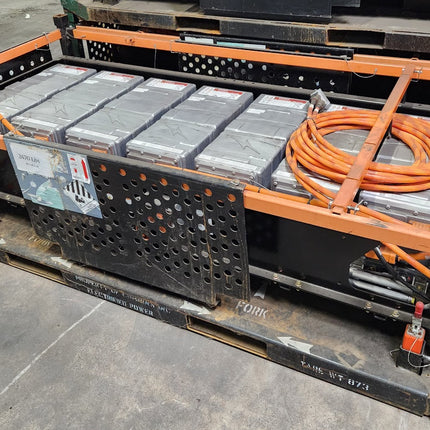 Cummins High Voltage EV Battery Pack Lithium Ion Blue Bird Bus 10071946 Front String