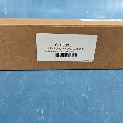 Peterbilt Leveling Valve S25395 HV9990 Integral Pump Paccar 1/4" NPT Port - getexcess