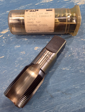 035826 235-4673 P&N 32x1.5mm Metric Conduit Taper Hand Tap Chrome Steel