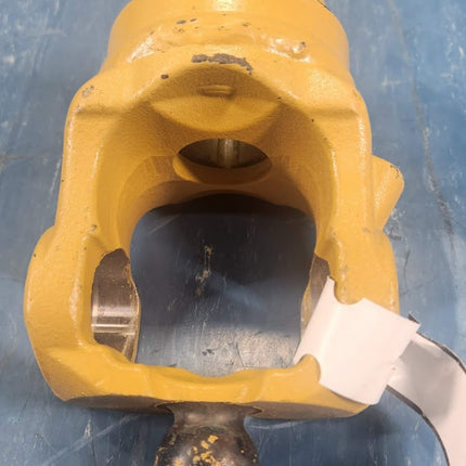 Weasler 302-7951 AW36-80 Series Yoke 51 mm Star Bore Roll Pin