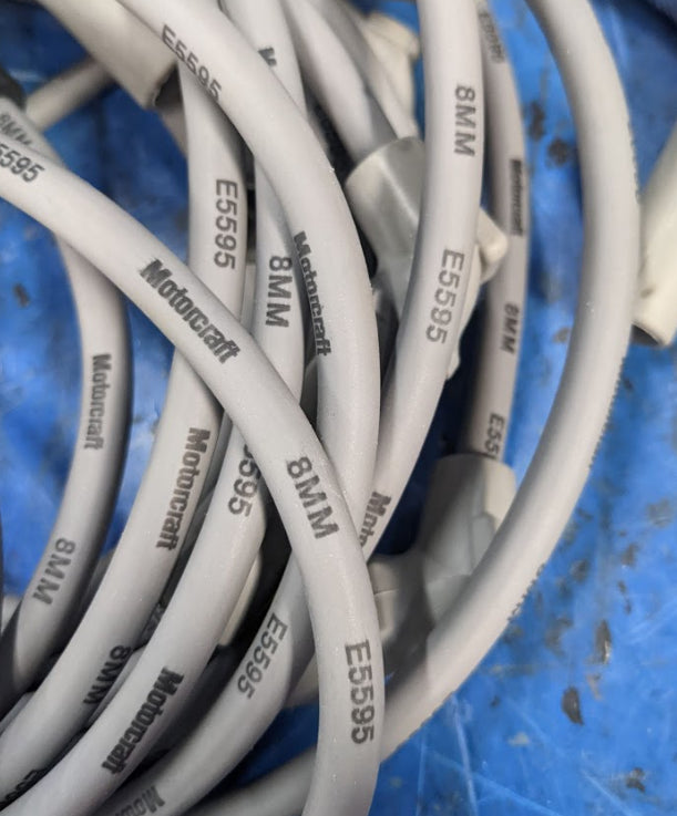 Motorcraft Spark Plug Wire Set WR-6042 F8PZ-12259-NA MOF-WR6042