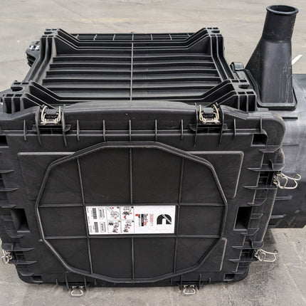 Cummins Fleetguard Air Cleaner Direct Flow AH55665 Manitowoc MLC650