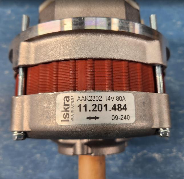 Iskra Alternator 14V 80A for Mahle 11.201.484 AAK2302 AAK2307 IA0484 Tractors MAH-MG607