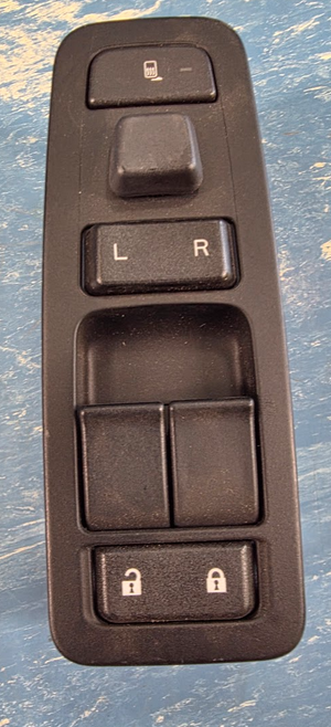 Paccar Kenworth Peterbilt P21-1049-1202 Q27-6081-1203 Door Control Switch Module