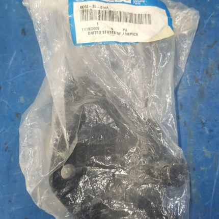 Mazda Tribute Engine Mount Bracket #1 Engine EC02-39-010A