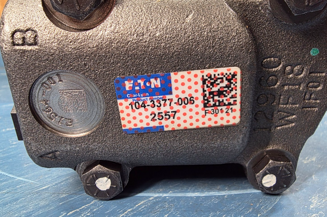 104-3377-006 Eaton Char-Lynn 2000 Series Hydraulic Pump