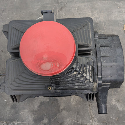 Cummins Fleetguard Air Cleaner Direct Flow AH55665 Manitowoc MLC650