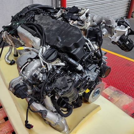 BMW X5 G05 B57D30B Twin Turbo Engine 3.0 Liter Diesel Straight Inline 6 X7 Lexus GX
