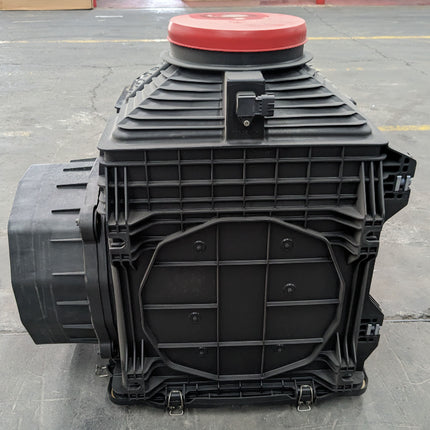 Cummins Fleetguard Air Cleaner Direct Flow AH55665 Manitowoc MLC650