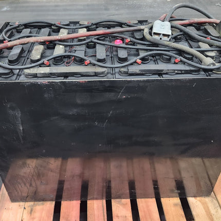 18-125-17 Xtra Power 36V Forklift  Lift Truck Battery USED, GREAT CONDITION