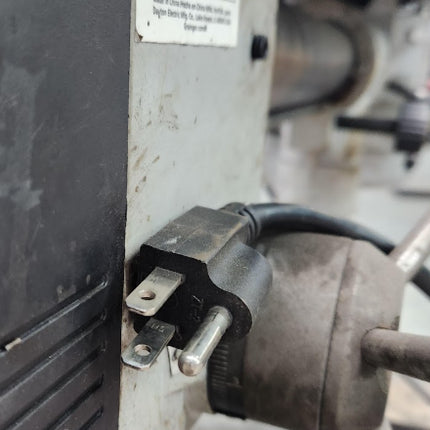 Dayton 33" Radial Bench Drill Press Belt Drive 1/2 hp 120 V 5 Speed 40PM15