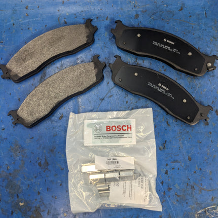 Bosch QuietCast Premium BP965 Disc Disc Brake Pad Set Front