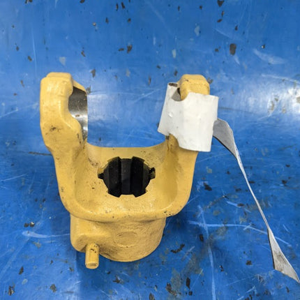 Weasler Metric Yoke 1-3/8" 6 Spline 102-8306