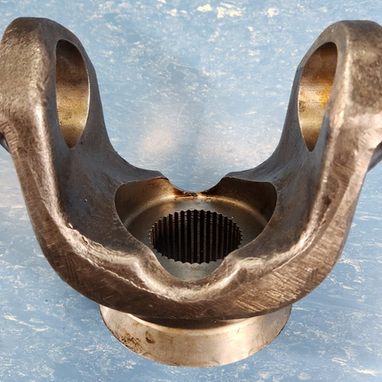 CDT-1710-4-6001-DVL Driveline End Yoke Replaces 6-4-6001X - getexcess