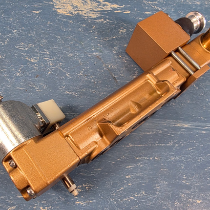 Versa Valve Assembly UGK-4533-20B-DO2