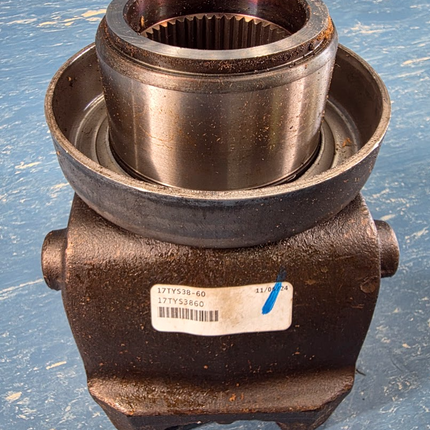 17TYS38-60 Meritor End Yoke
