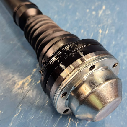 Front Driveshaft Prop Shaft Assembly 28" For Jeep Liberty 02-07 4WD V6 3.7L - getexcess