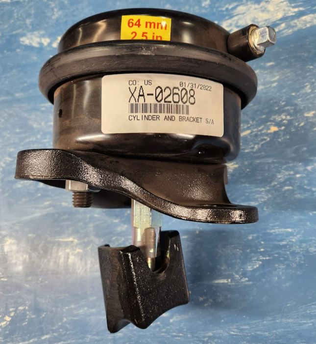 XA-02608 SAF Holland Cylinder & Bracket Assembly Pintle Hooks