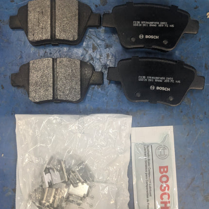 Bosch QuietCast Premium BP1456 Disc Brake Pad Set Rear