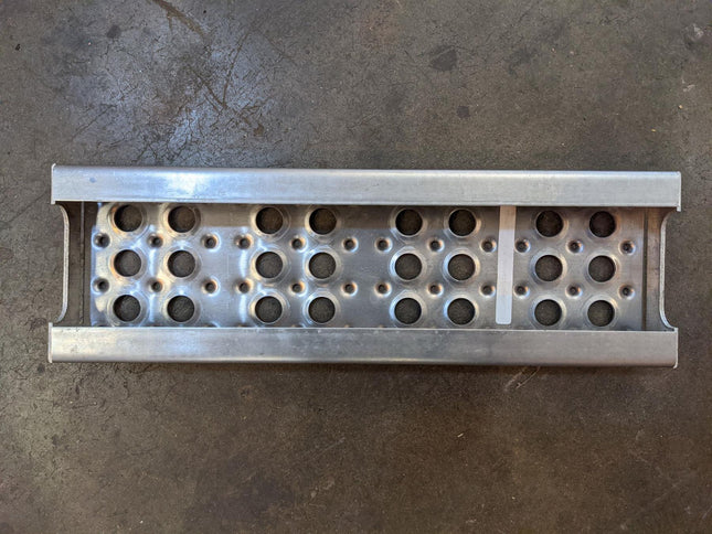 Daimler Freightliner Aluminum Step Top Tread Assy A06-17158-002 B/B ASM