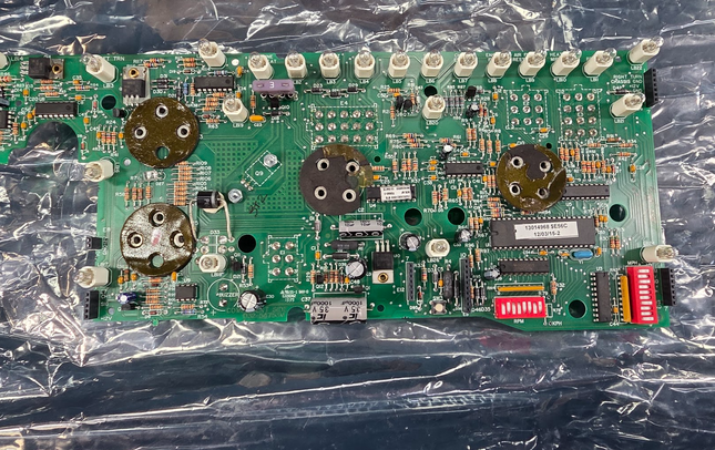 13014968 Volvo 3945053 Circuit Board - getexcess