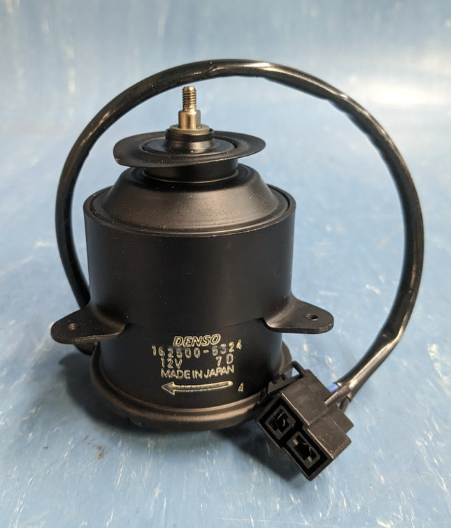 Mazda Motor Fan Drive 12V B61H-15-150A Protege 323