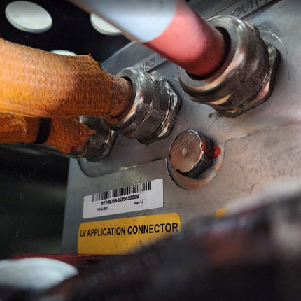 Cummins High Voltage EV Battery Pack Lithium Ion Blue Bird Bus 10071947 Rear String