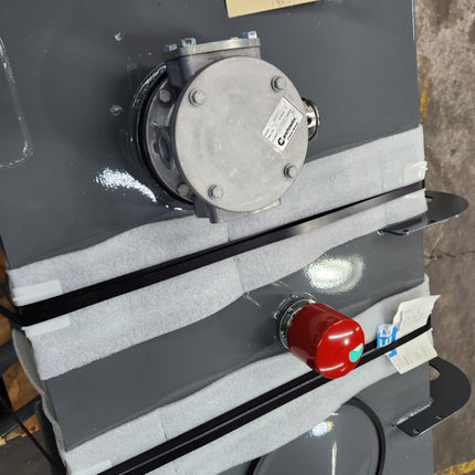 152 Gallon Steel Hydraulic Tank Reservoir with Steps Manitowoc 80060880